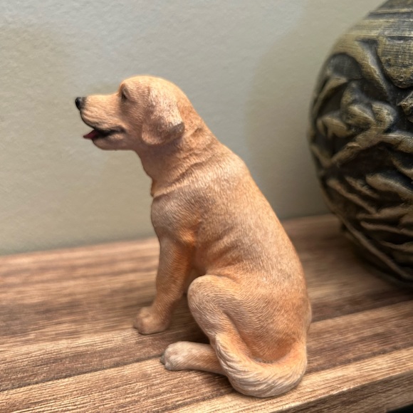 Yellow Lab dog figurine Labrador Retriever 3" tall - Picture 2 of 7